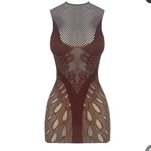 Poster  girl Juliet dress old money brown